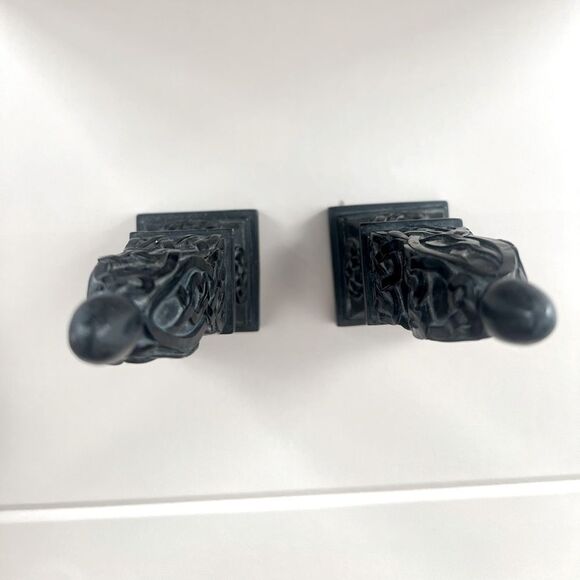 Vintage CBK LTD LLC 1999 Black Chess Like Figurine Statue Set of 2 Home Decor - Picture 3 of 10